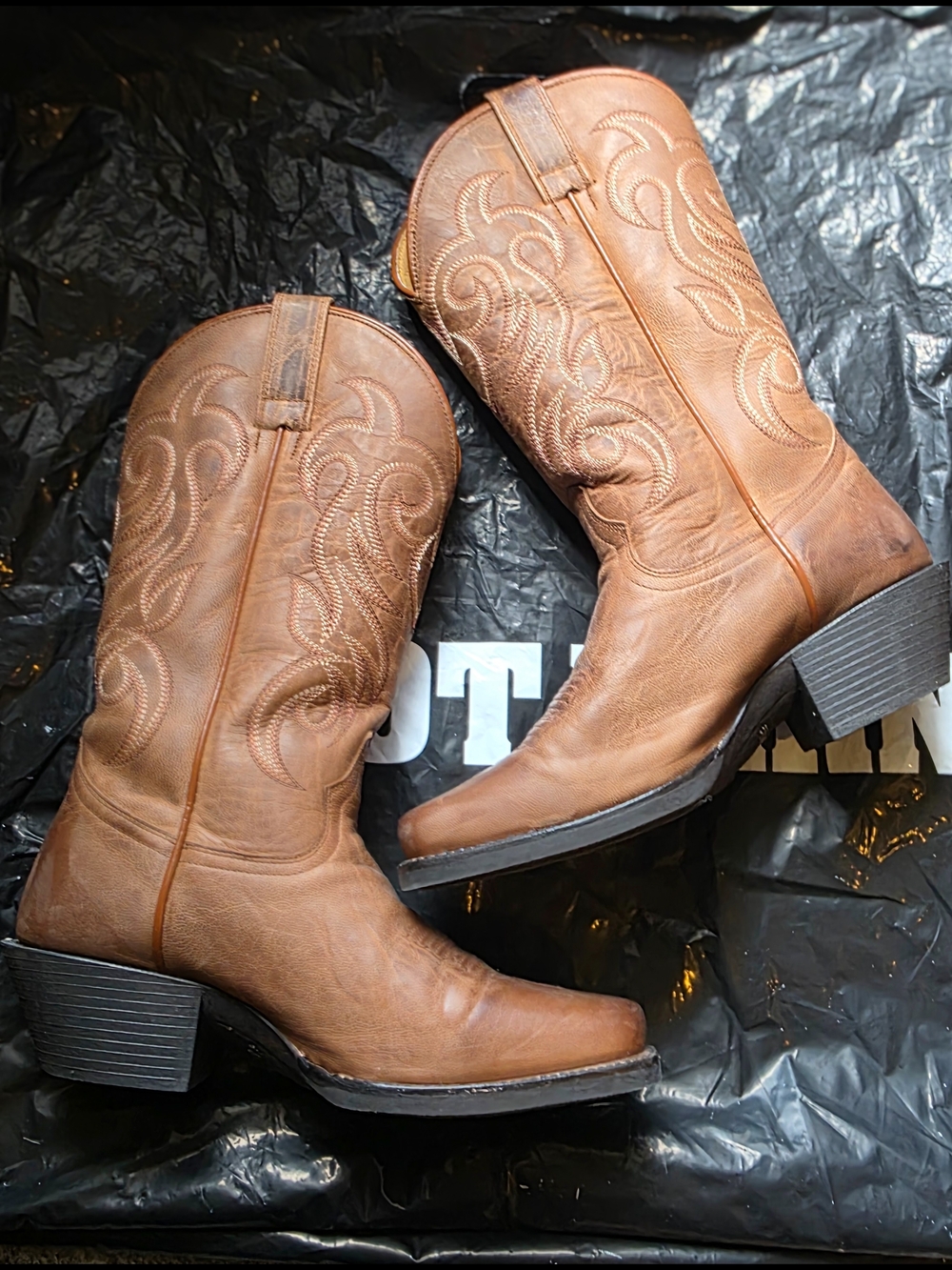 Shyanne Women'sTan Brown Western Stitch-Detail Cowboy Boots